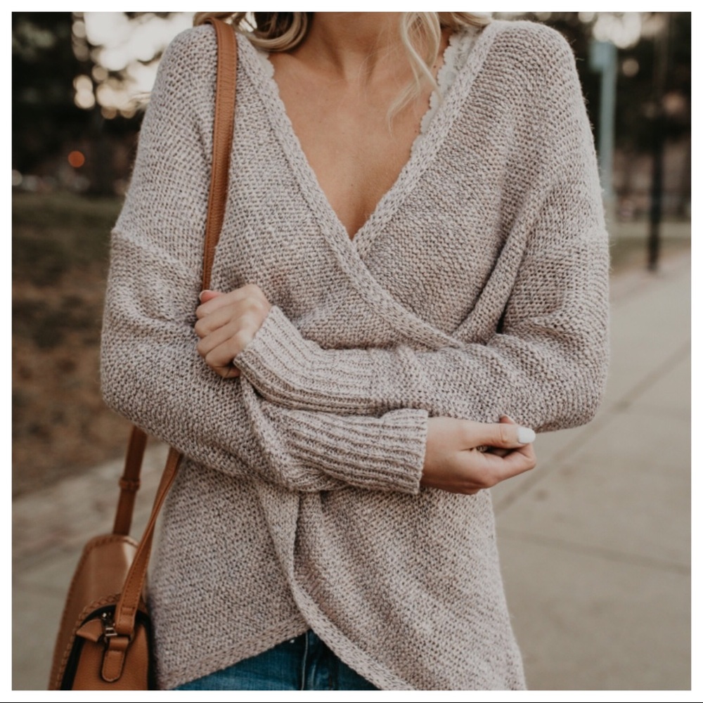 1 LEFT SALE‼️Wrap Me up Sweater - Picture 4 of 6